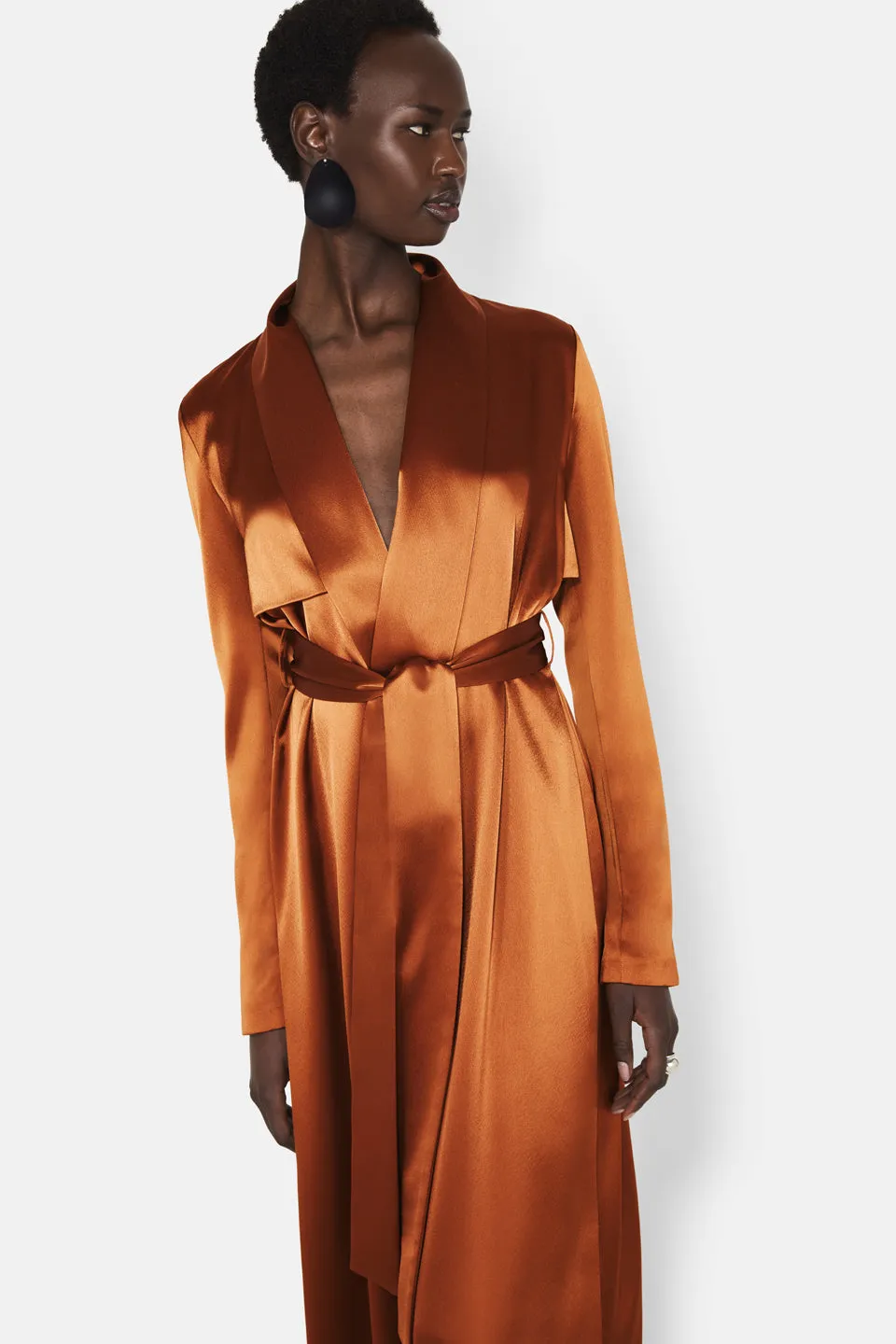 SATIN TRENCH COAT - BRANDY