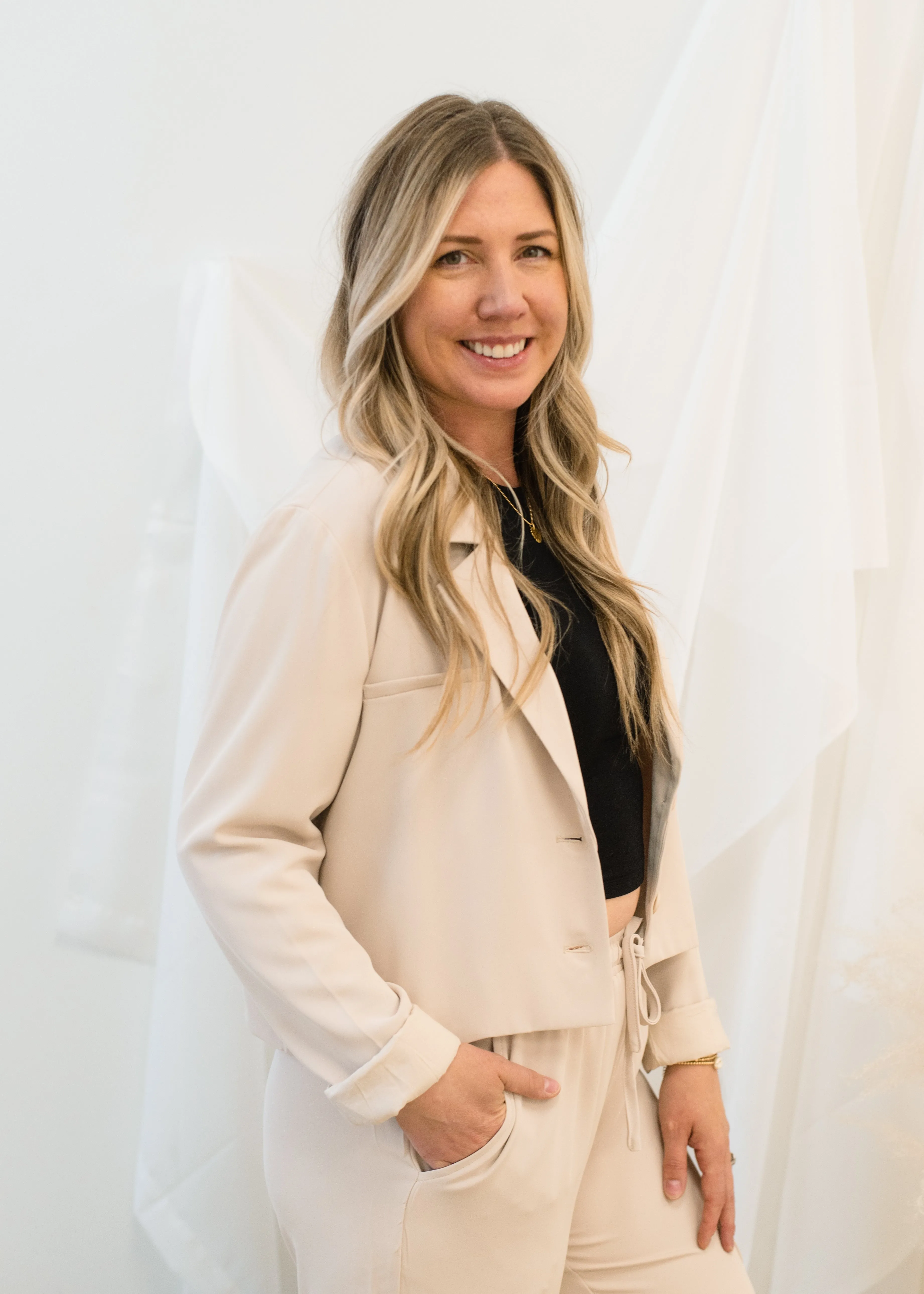 The Anna Summer Blazer